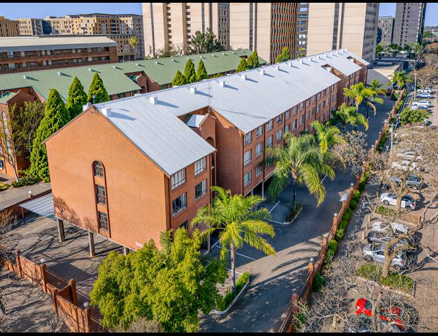 1 BEDROOM APARTMENT FOR SALE IN HATFIELD